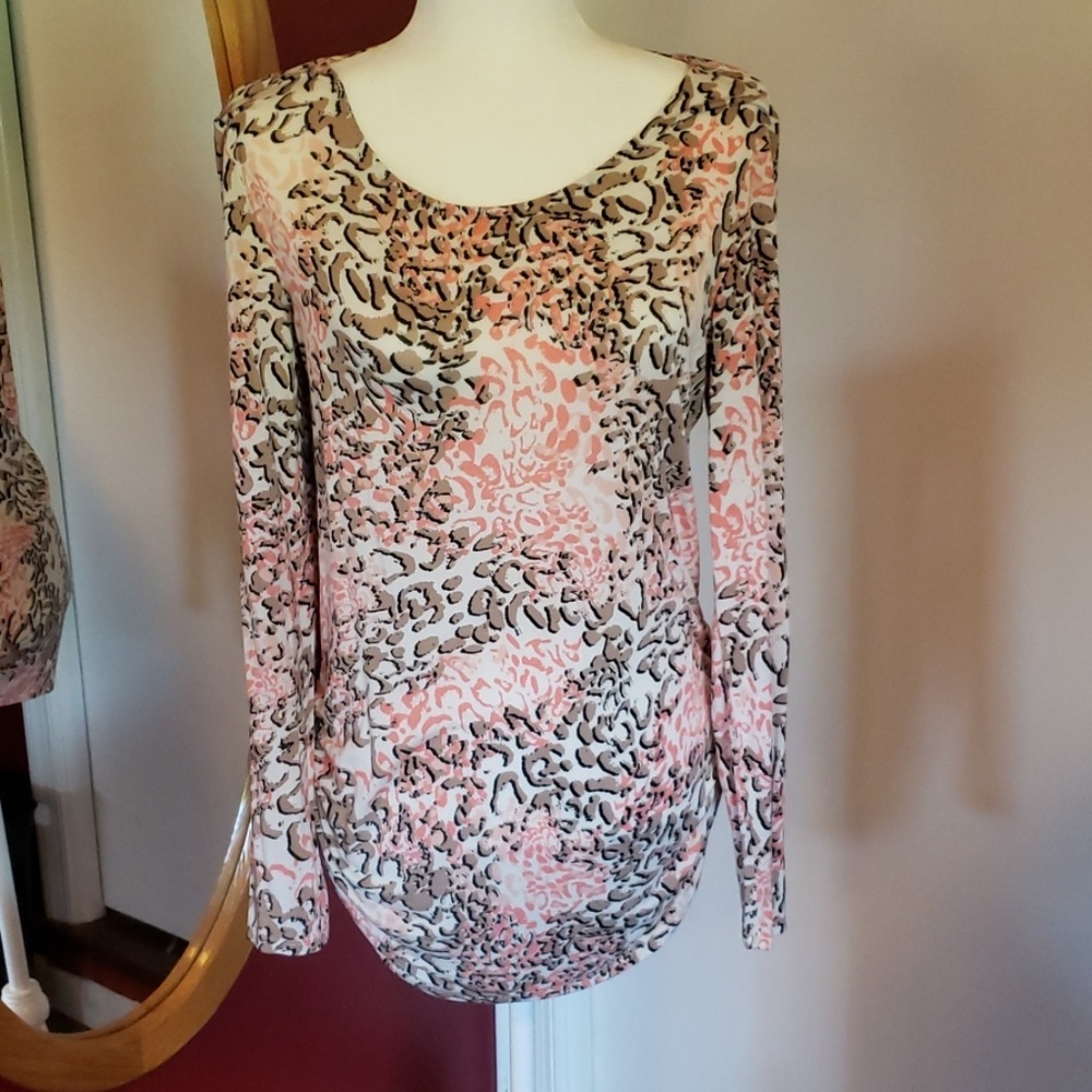 Soft, long sleeve blouse